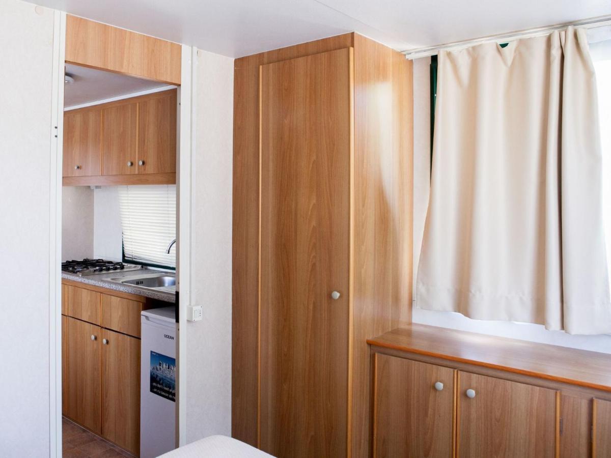 Mobile Home In Cavallino-Treporti With Terrace المظهر الخارجي الصورة