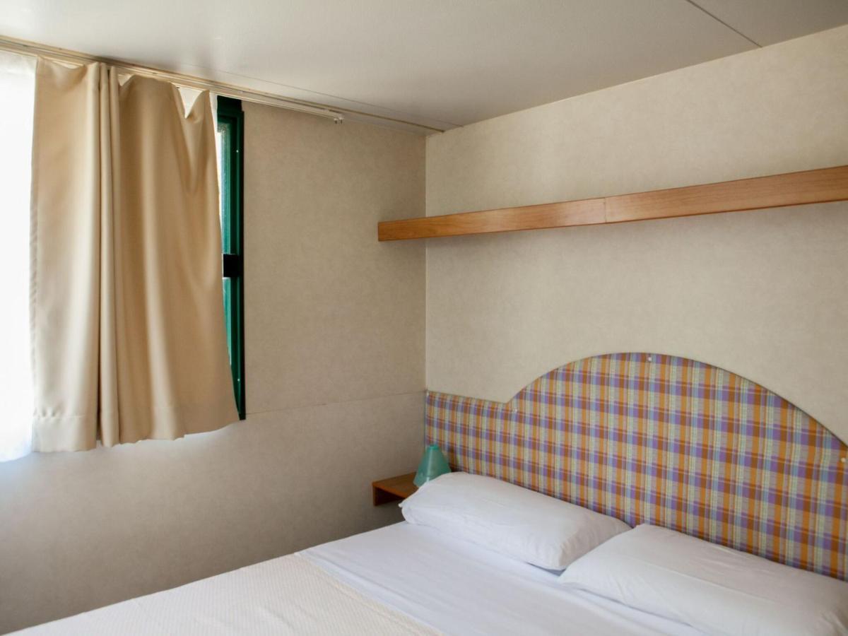 Mobile Home In Cavallino-Treporti With Terrace المظهر الخارجي الصورة